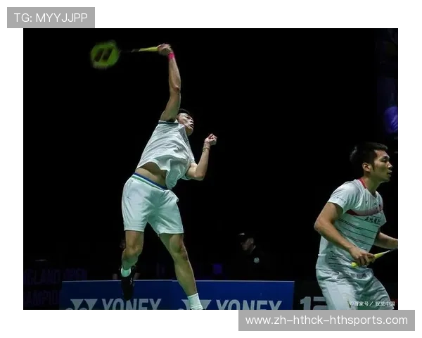 羽毛球正规刹球